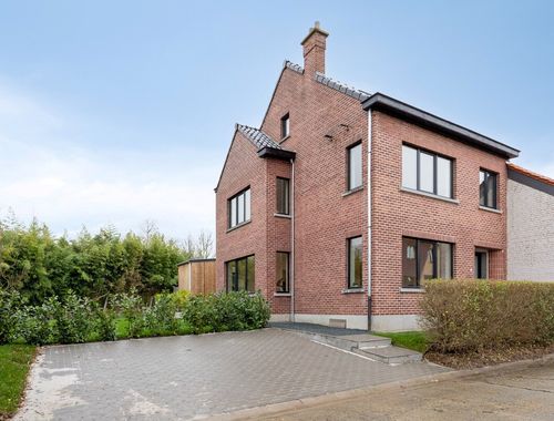                                         Maison à vendre à Meerbeke, € 425.000
