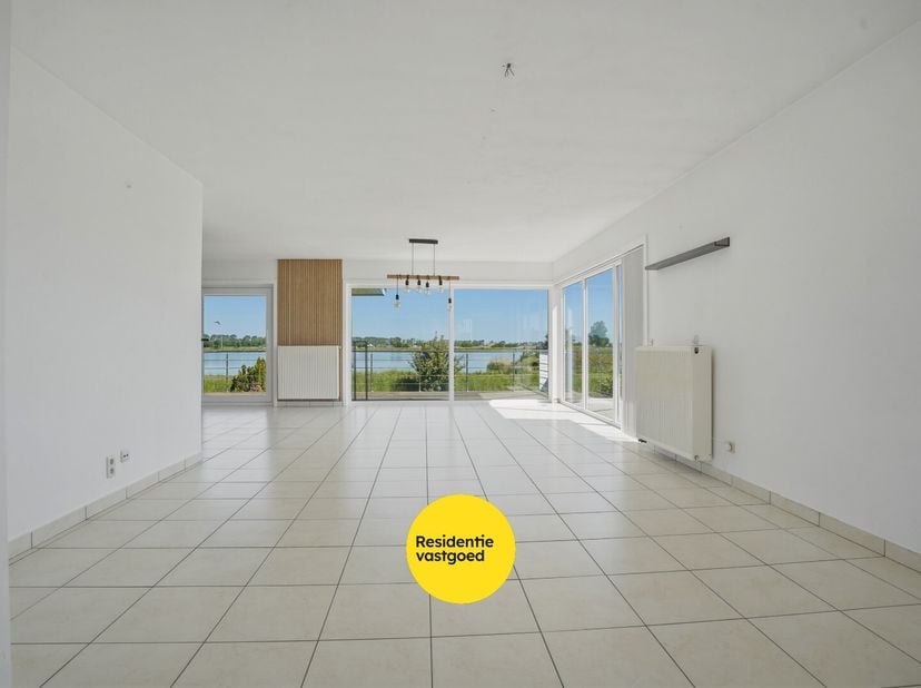 KIJKDAG zaterdag 25/7/26 van 10u tot 12u! (inschrijven via residentievastgoed.be)<br />
Energiezuinige woning met 5 slaapkamers en uniek panoramisch z
