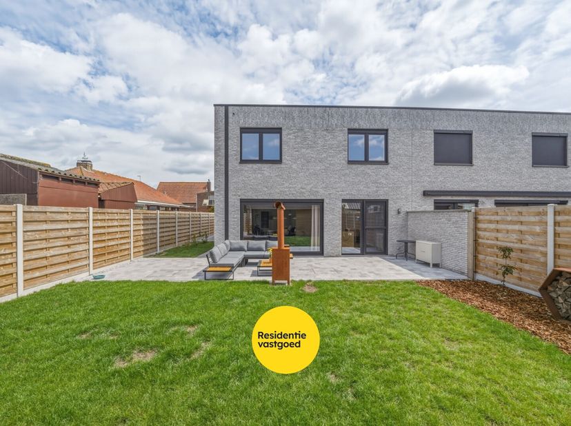 Maison à vendre
                    à 8460 Roksem