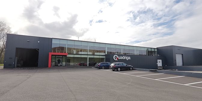 Bien professionnel à louer à Antwerpsesteenweg 211-213, 2070 Zwijndrecht