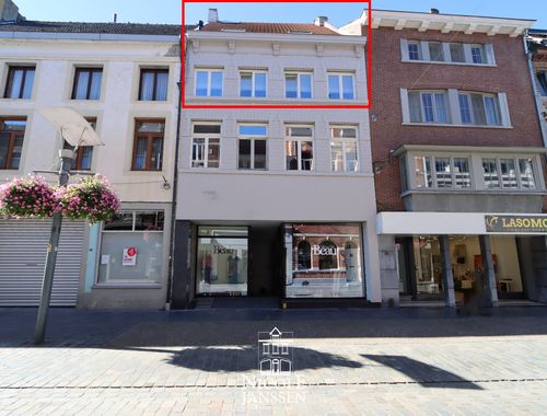                                         Duplex à vendre à Maaseik, € 340.000
