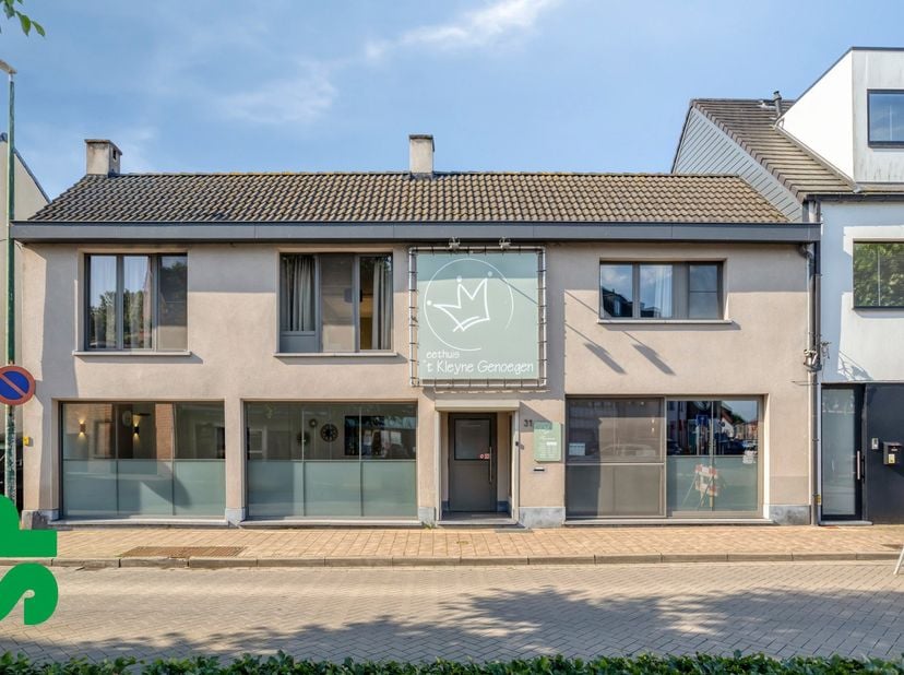 Bien professionnel à vendre
                    à 2290 Vorselaar