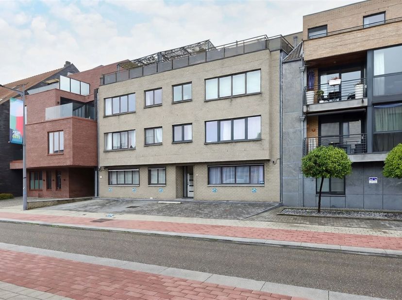 Appartement te koop in Dokter Vanweddingenlaan 35/7,
                    3540 Herk-de-Stad