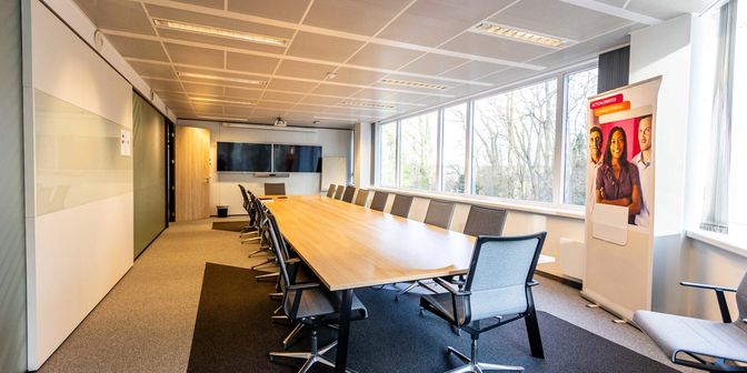 Bedrijfsvastgoed te huur in Avenue Reine Astrid 92, 1310 La Hulpe