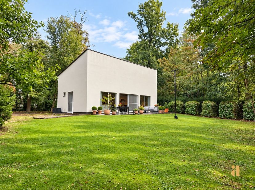 Huis te koop in Voskensdreef 5,
                    9880 Aalter