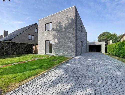                                         Maison à louer à Aalter, € 1.500

