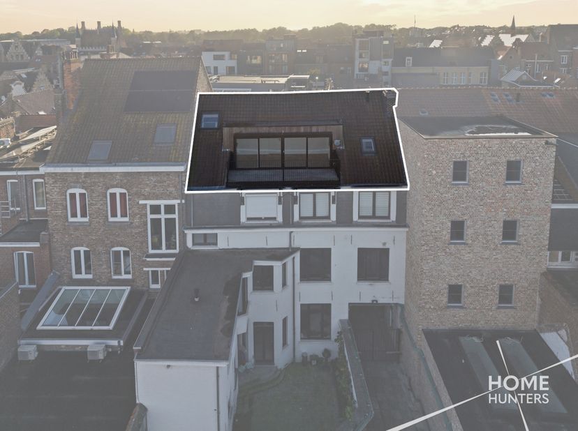 Appartement te koop in D'hondstraat 31 bus 3a,
                    8900 Ieper
