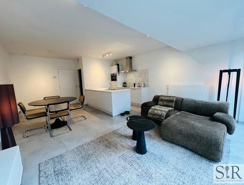                                         Gelijkvloers app. te huur in Mechelen, € 920
