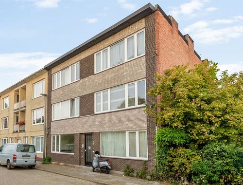                                         Appartementsgebouw te koop in Turnhout, € 935.000

