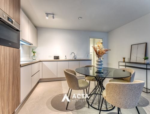                                         Appartement te koop in Mariakerke, € 263.604
