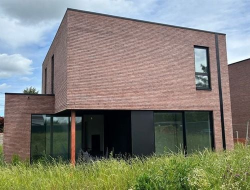                                         Woning te koop in Brustem, € 384.500
