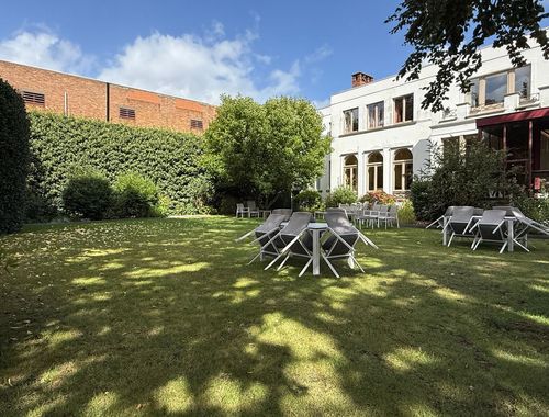                                         Usage mixte à vendre à Brugge, € 99.000

