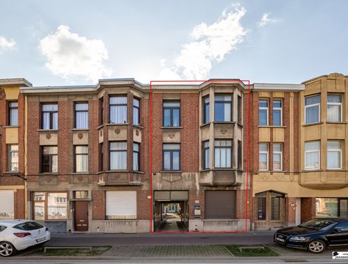                                         Usage mixte à vendre à Merksem, € 425.000
