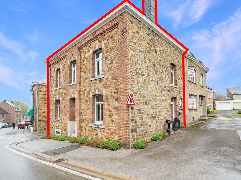 Huis te koop in Rue de Lahaut 13,
                    6950 Nassogne