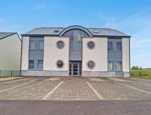                                         Appartement à louer à Heinsch, € 725
