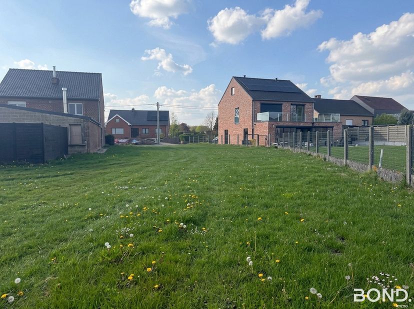 Grond te koop in Binkomstraat 41,
                    3391 Meensel-Kiezegem