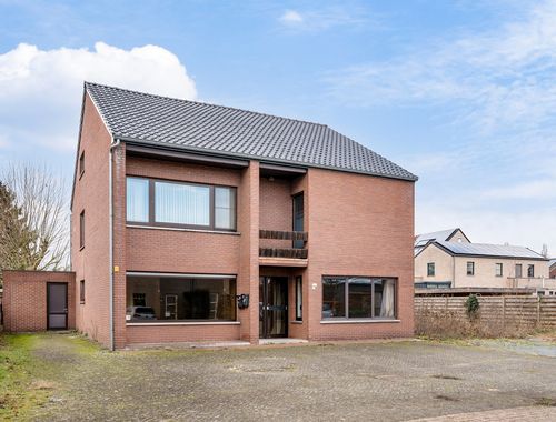                                         Maison à vendre à Lommel, € 369.000

