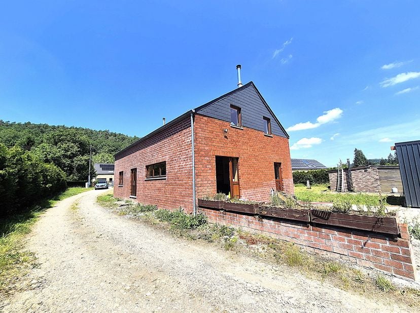 Huis te koop in Fonds de l'Eau 43 bus 1,
                    5660 Couvin