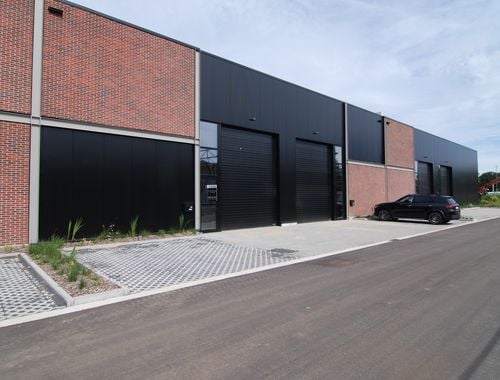                             Bedrijfsgebouw te huur in Hasselt
