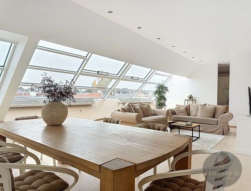                                         Penthouse te koop in Knokke, € 560.000

