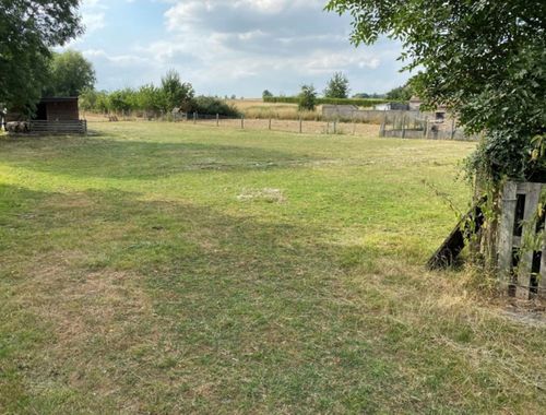                                         Grond te koop in Willemeau, € 98.000
