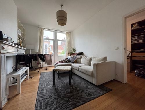                                         Appartement te huur in Vorst, € 1.125
