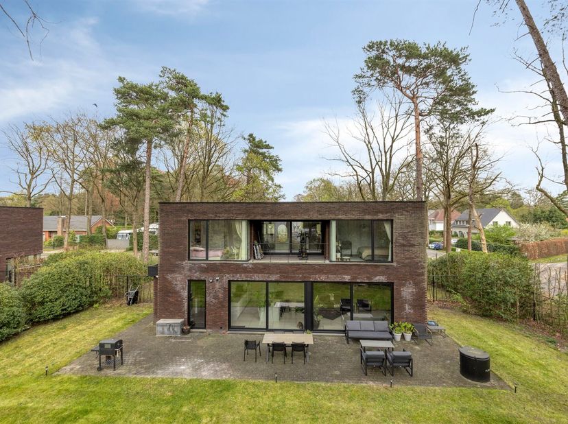 Huis te koop in Minnedreef 24,
                    2920 Kalmthout