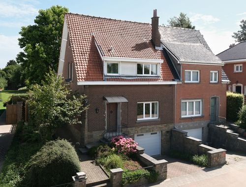                                         Villa à vendre à Sterrebeek, € 475.000
