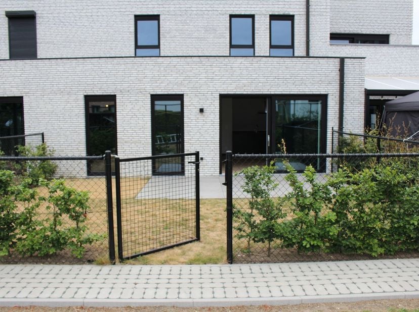 Appartement à louer
                    à 3640 Molenbeersel