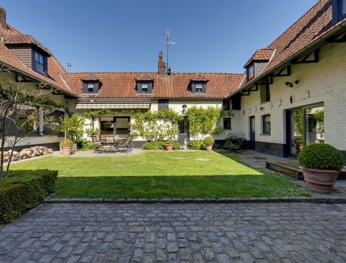                            Uitzonderlijke woning te koop in Néchin
