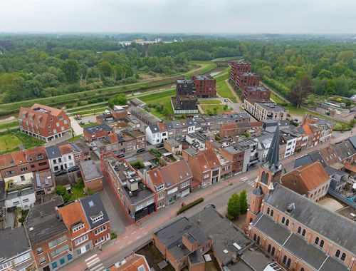                                         Handelspand met woonst te koop in Lier, € 595.000
