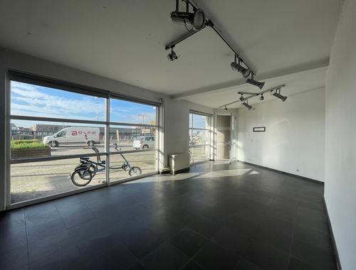                                         Commerce à vendre à Zeebrugge, € 120.000
