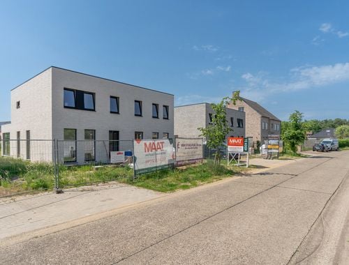                                         Maison unifamiliale à vendre à Lille, € 429.000

