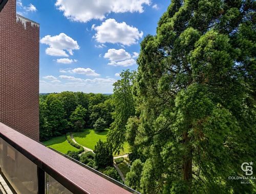                                         Appartement te koop in Ukkel, € 599.000
