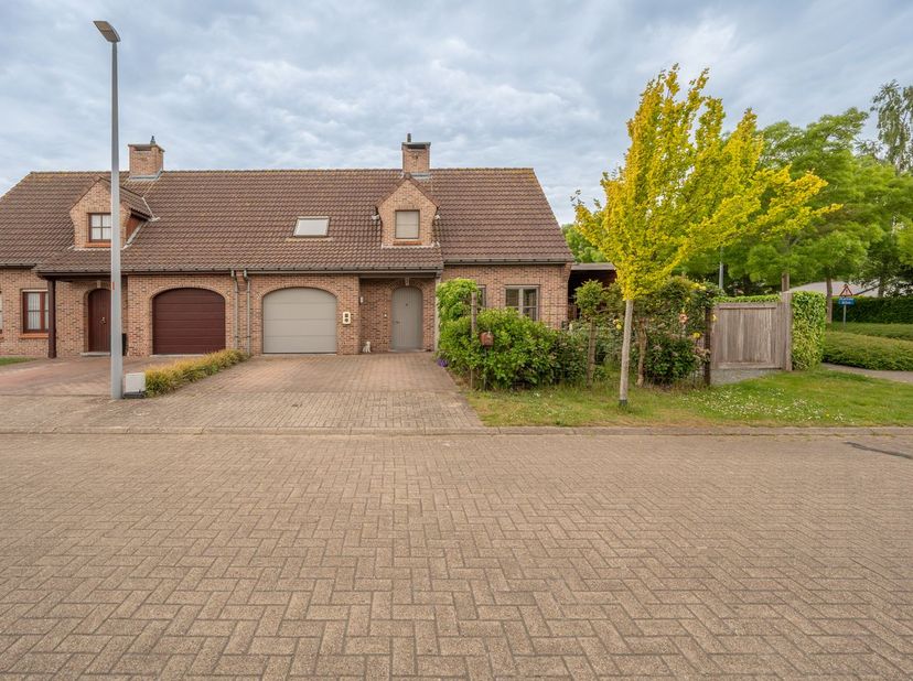 Maison à vendre
                    à 8200 Sint-Andries