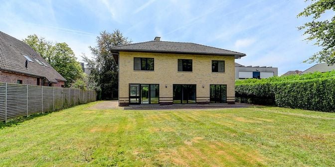 Huis te koop in Achterstraat 111, 3080 Duisburg