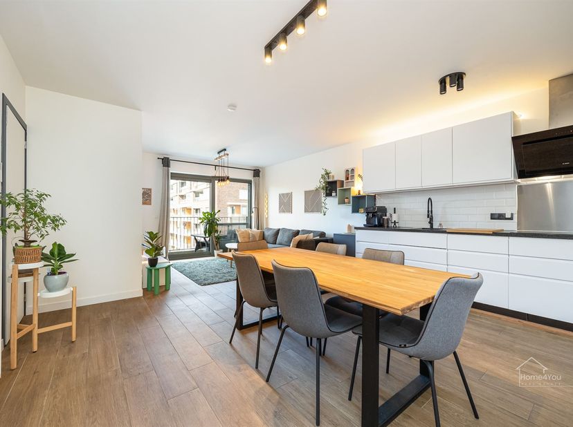 Appartement te koop in Lode Vissenaekenstraat 54 bus 33,
                    2640 Mortsel