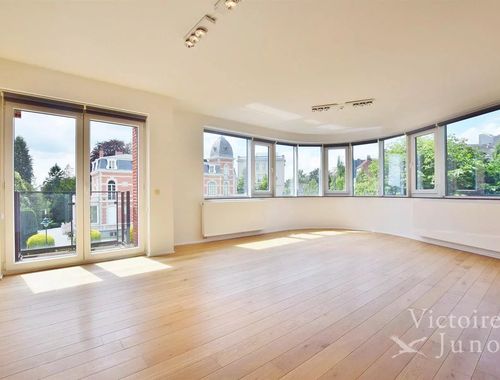                                         Penthouse te koop in Sint-Pieters-Woluwe, € 1.075.000
