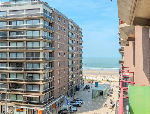                                         Appartement te koop in Middelkerke, € 300.000
