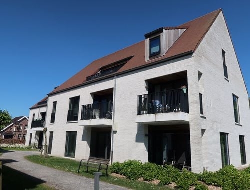                                         Serviceflat à vendre à Varsenare, € 280.500
