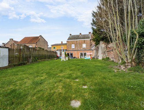                                        Maison à vendre à Fexhe-le-Haut-Clocher, € 265.000

