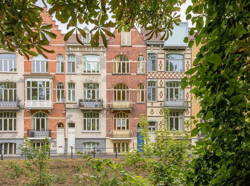 Huis te koop in Singel 9,
                    8200 Sint-Andries