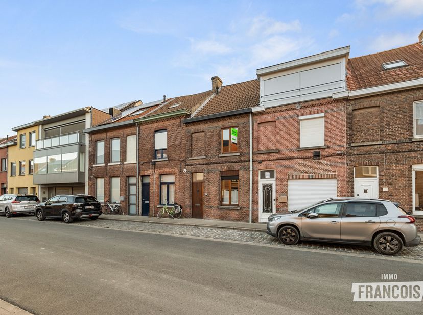 Huis te koop in Sint-Jansdreef 24,
                    8200 Sint-Andries