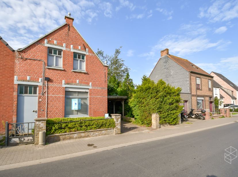 Huis te koop in Ruweschuurstraat 36,
                    8730 Oedelem