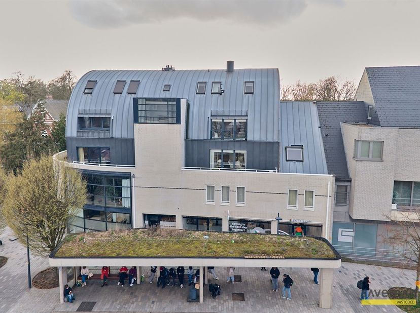 Il est difficile de vivre dans un endroit plus central.<br />
<br />
Vous trouverez cet appartement confortable au cœur de Lommel, sur la place Kerk
