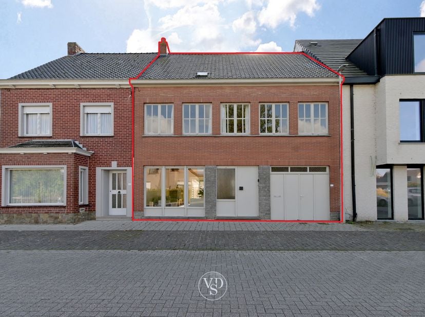 Huis te koop in Omgangstraat 131,
                    9750 Zingem