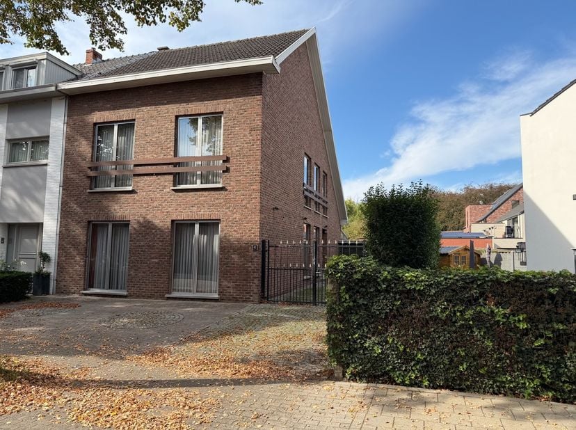 Huis te koop in Hovenierstraat 42,
                    3800 Sint-Truiden
