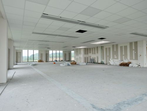                                         Kantoorruimte te huur in Sint-Truiden, € 2.500
