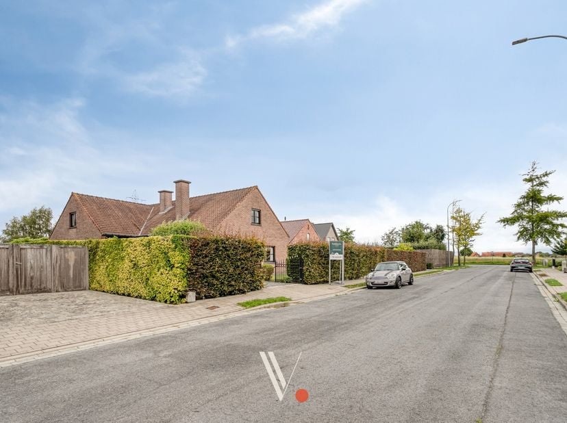 Huis te koop in Elegastlaan 4,
                    8870 Izegem