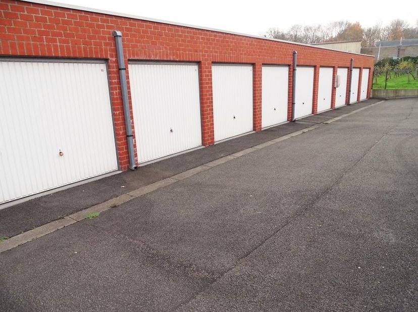 Garage à vendre
                    à 8570 Anzegem